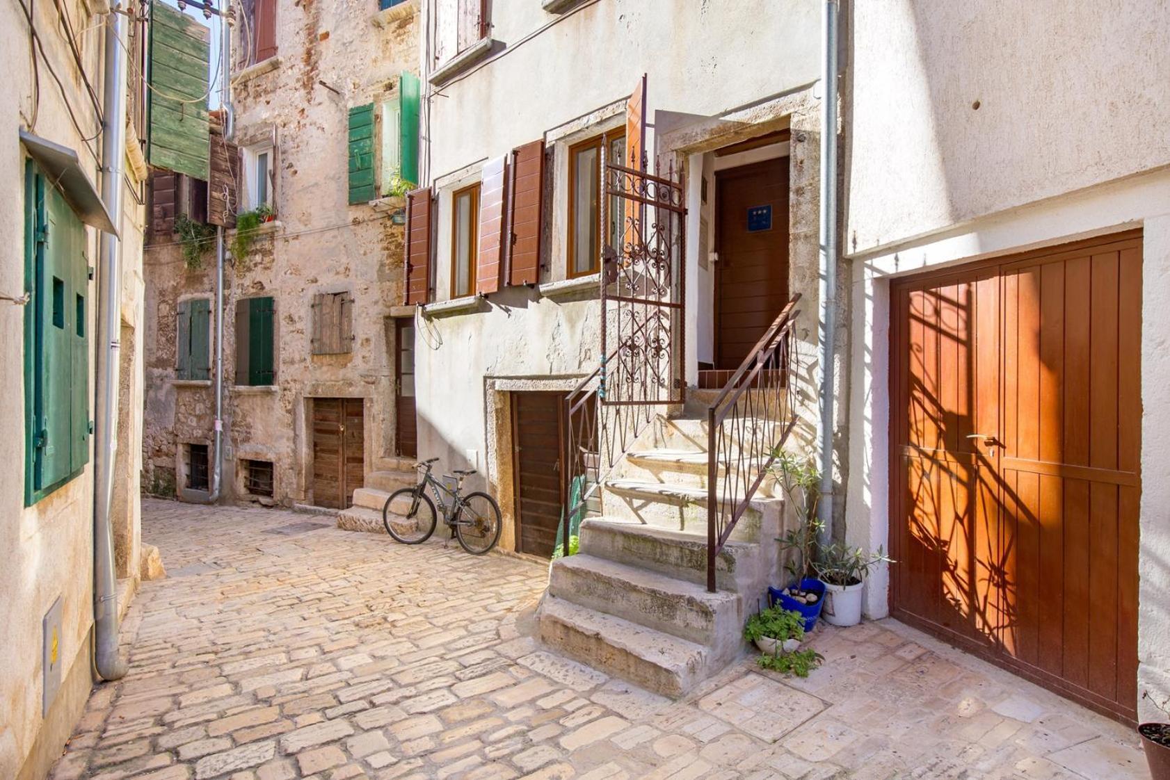 Sorgenfrei Apartment Rovinj Exterior photo